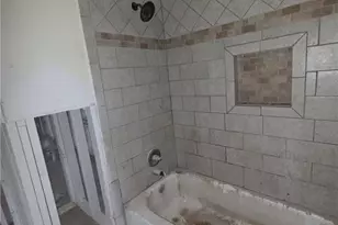 130 S Estes Dr, Chapel Hill, NC 27514 - Photo 11