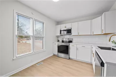 6926 Melbourne Drive, Fayetteville, NC 28314 - Photo 9