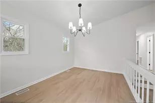 6926 Melbourne Dr, Fayetteville, NC 28314 - Photo 7