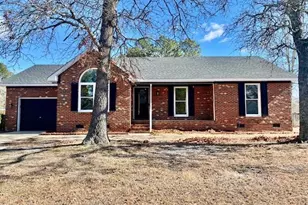 162 E 12 Oaks Rd, Raeford, NC 28376 - Photo 1