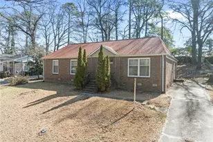 726 Ashboro St, Fayetteville, NC 28311 - Photo 1