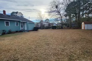 1209 E 14th St, Lumberton, NC 28358 - Photo 13