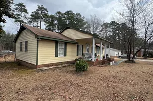 408 Old Farm Rd, Raeford, NC 28376 - Photo 3