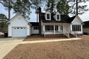 6101 Lakeway Dr, Fayetteville, NC 28306 - Photo 3