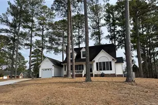 6101 Lakeway Dr, Fayetteville, NC 28306 - Photo 1