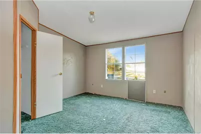 211 Lewis Street, Bladenboro, NC 28320 - Photo 15