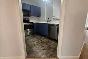 390 Bubble Creek Ct, Fayetteville, NC 28311 - Photo 3