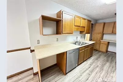 5136 Double Oaks Drive, Fayetteville, NC 28306 - Photo 9