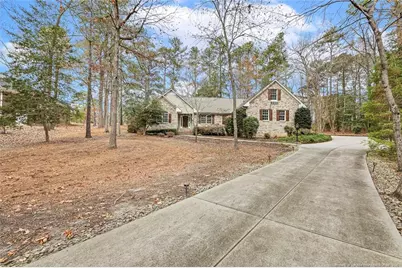 577 Broadmoor Court, Sanford, NC 27332 - Photo 5