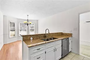 5008 Shimmer Dr, Fayetteville, NC 28304 - Photo 15