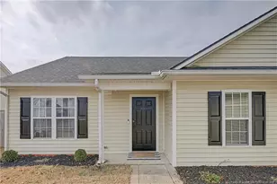 1219 Chimney Swift Dr, Fayetteville, NC 28306 - Photo 3