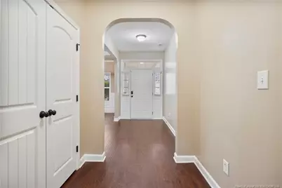 211 Wentworth Drive, Raeford, NC 28376 - Photo 9