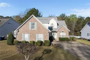 2157 Broadman Ave, Fayetteville, NC 28304 - Photo 1