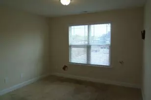 4410 Narrow Pine Ct, Parkton, NC 28371 - Photo 5