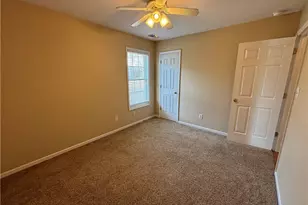 7819 Rosewood Ave, Fayetteville, NC 28314 - Photo 15