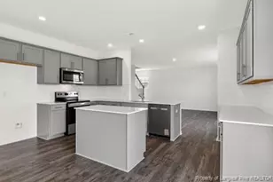 700 Lazy Elm Ln, Aberdeen, NC 28315 - Photo 13