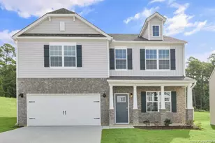 700 Lazy Elm Ln, Aberdeen, NC 28315 - Photo 1