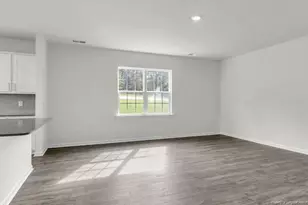 700 Lazy Elm Ln, Aberdeen, NC 28315 - Photo 13