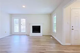 4148 Village Dr, Fayetteville, NC 28304 - Photo 5