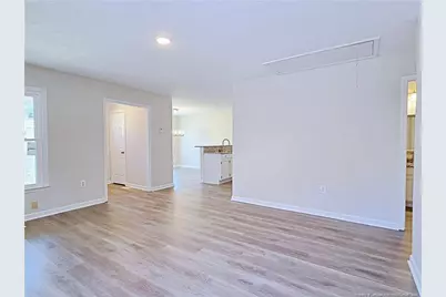 4148 Village Drive, Fayetteville, NC 28304 - Photo 9