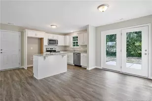 214 Lee St, Spring Lake, NC 28390 - Photo 9