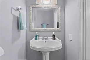 1726 Martindale Dr, Fayetteville, NC 28304 - Photo 17