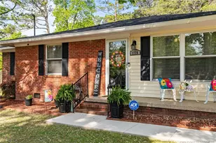 1726 Martindale Dr, Fayetteville, NC 28304 - Photo 35