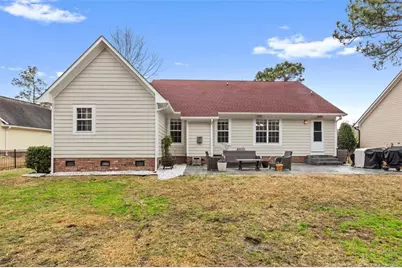 610 Orchard Falls Drive, Spring Lake, NC 28390 - Photo 7