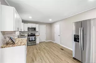 4627 Cheltenham Rd, Fayetteville, NC 28304 - Photo 9