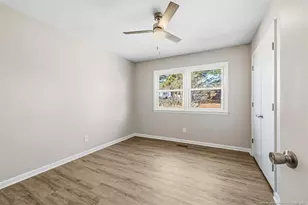 4627 Cheltenham Rd, Fayetteville, NC 28304 - Photo 13