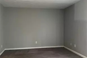 5725 Aftonshire Dr, Fayetteville, NC 28304 - Photo 9