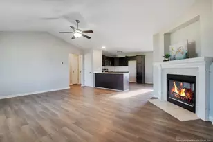 140 Denning Farm Ln, Benson, NC 27504 - Photo 5