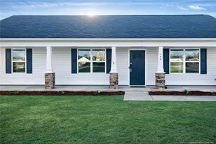 140 Denning Farm Ln, Benson, NC 27504 - Photo 1