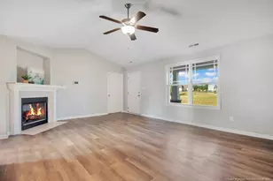 140 Denning Farm Ln, Benson, NC 27504 - Photo 3