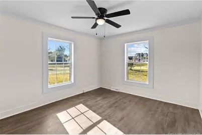 704 S Elm Avenue, Dunn, NC 28334 - Photo 17