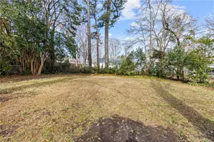 704 S Elm Ave, Dunn, NC 28334 - Photo 29