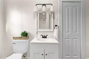 704 S Elm Ave, Dunn, NC 28334 - Photo 21