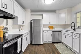 704 S Elm Ave, Dunn, NC 28334 - Photo 11