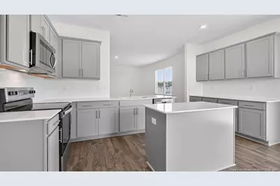 1019 Misty Creek Drive, Aberdeen, NC 28315 - Photo 9