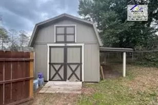 1817 McGougan Rd, Fayetteville, NC 28303 - Photo 9