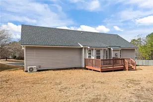 4012 Billingsford Cir, Fayetteville, NC 28311 - Photo 9