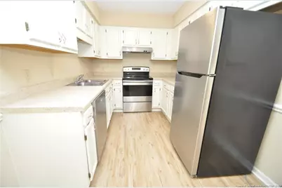 1004 Oak Lake Court, Raleigh, NC 27606 - Photo 15