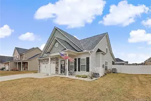 188 Stockbridge Dr, Raeford, NC 28376 - Photo 3