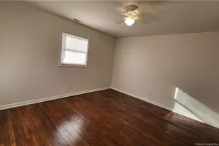 209 E 15th St, Lumberton, NC 28358 - Photo 7