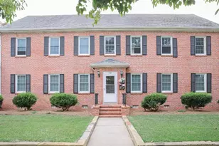 1109 N Chestnut Street N, Lumberton, NC 28358 - Photo 1