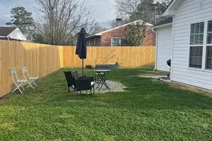 207 Morrison St, Pembroke, NC 28372 - Photo 7