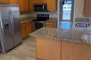 3829 Sunchase Dr, Fayetteville, NC 28306 - Photo 3