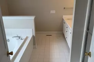 3829 Sunchase Dr, Fayetteville, NC 28306 - Photo 17