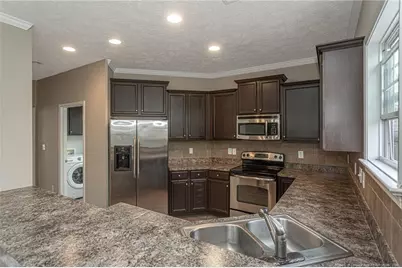 [Address not provided], Fayetteville, NC 28306 - Photo 11