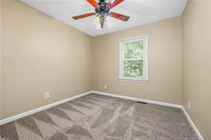 1583 Winnabow Dr, Fayetteville, NC 28304 - Photo 27